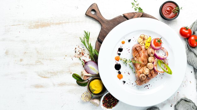 Talerz z apetycznym daniem